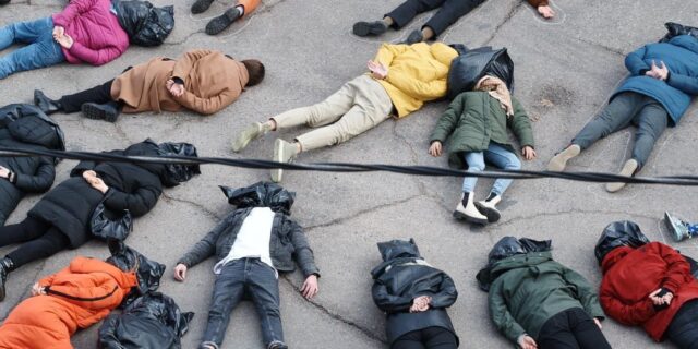 Пратэст ля нямецкай амбасады ў Вільні 5 красавіка Фота з Інтэрнету