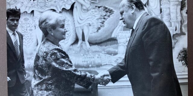 Po wręczeniu listów uwierzytelniających ambasadora Polski Elżbiety Smułkowej na ręce Przewodniczącego Rady Najwyższej Republiki Białoruś Stanisława Szuszkiewicza