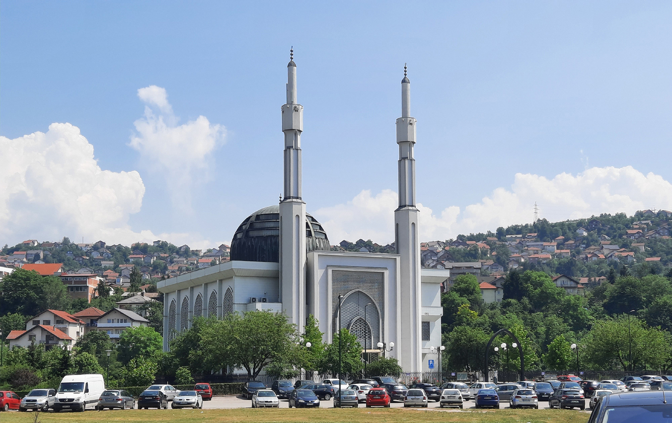 Jeden z licznych sarajewskich meczetów
