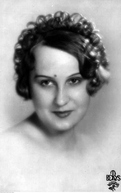 Альма Кар (на самай справе Лідзія Іваноў-Пікарт) у 1933 г. (фота з Нацыянальнага лічбавага архіва)