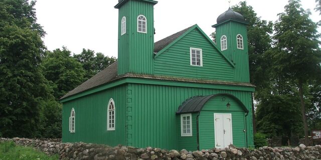 Мячэць у Крушынянах Вікіпэдыя