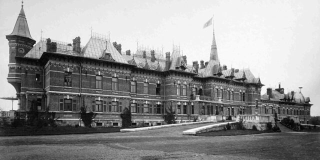 Pałac carski w Białowieży został wydzierżawiony firmie angielskiej „Century”