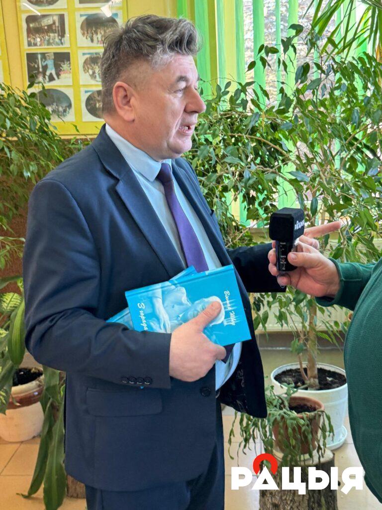 Войт Чыжоўскай гміны Юры Васілюк сказаў, што прысваенне імя Віктара Шведа школе ў Чыжах гэта таксама доказ моцнай ідэнтыфікацыі мясцовага грамадства з беларускай меншасцю www.racyja.com