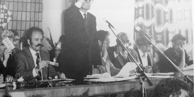 X Zjazd BTK, maj 1984 r. Pierwsi z lewej Walentyna Łaskiewicz i Jan Zieniuk Fot. archiwum „Niwy”