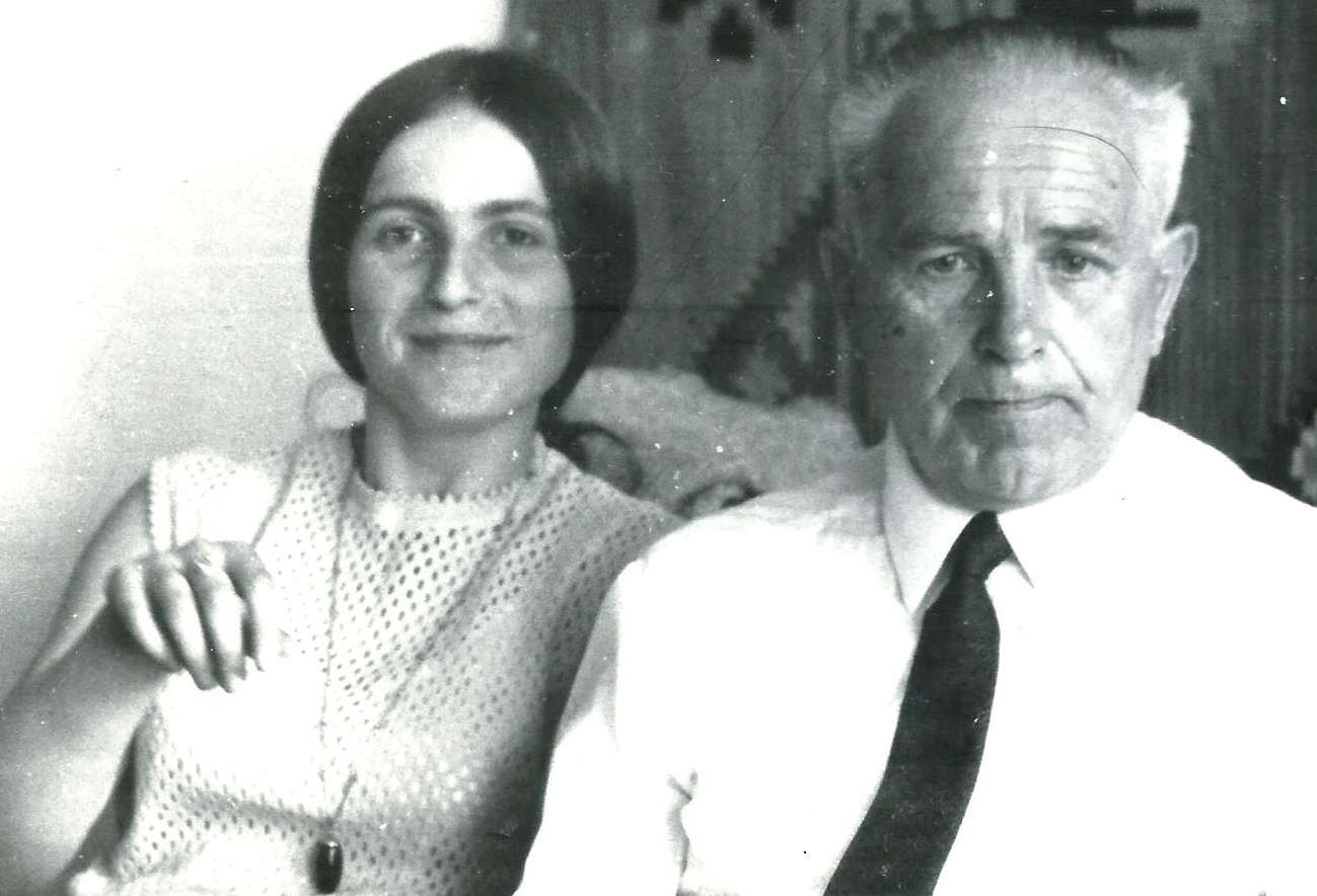 Teodor Poluchowicz z córką Marią w Pruszczu Gdańskim, początek lat 70. Z rodzinnego archiwum