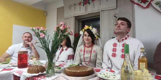 10 кастрычніка этнацэнтр Світанак у Вільні паказаў традыцыйнае беларускае вяселле Фота арганізатараў